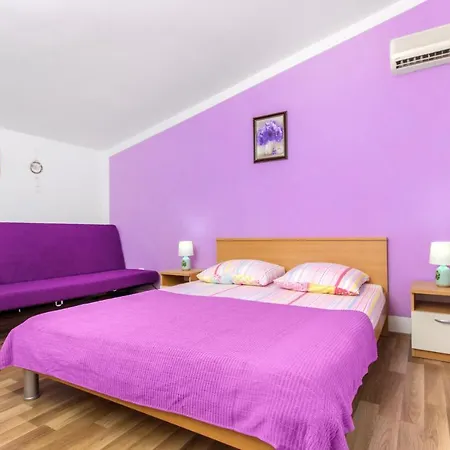 Apartment With A Parking Space Tribunj, Vodice - 6237 Tribunj (Sibenik-Knin)